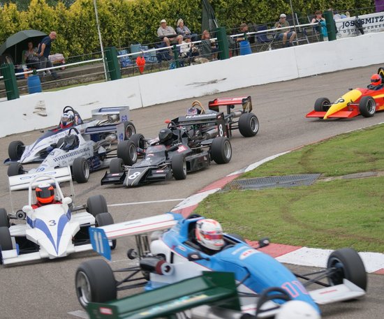speedweekend za 2 035